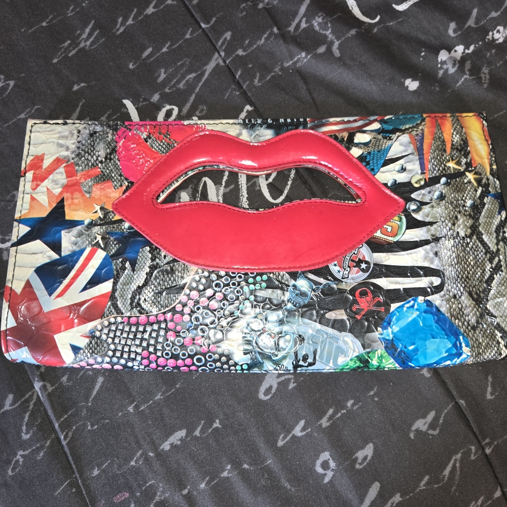 Colorful Lips Clutch